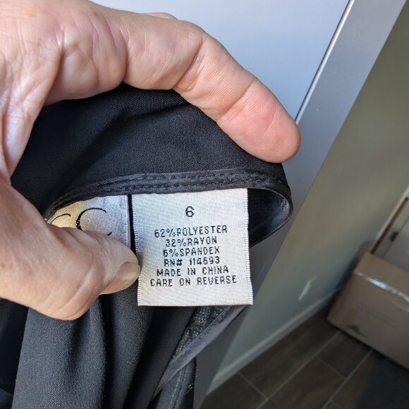 BGC black knee length business professional skirt - size 6 - Picture 3 of 4